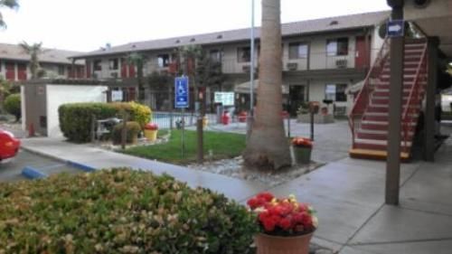 Lancaster Inn المظهر الخارجي الصورة